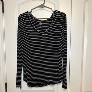 SO Striped Long Sleeve Tee